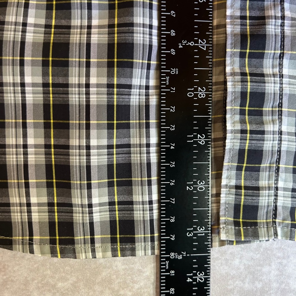 Chaps Mens XL Plaid  Button Down  Shirt  Black  Grey  Yellow  Long Sleeve Casual - Picture 7 of 9